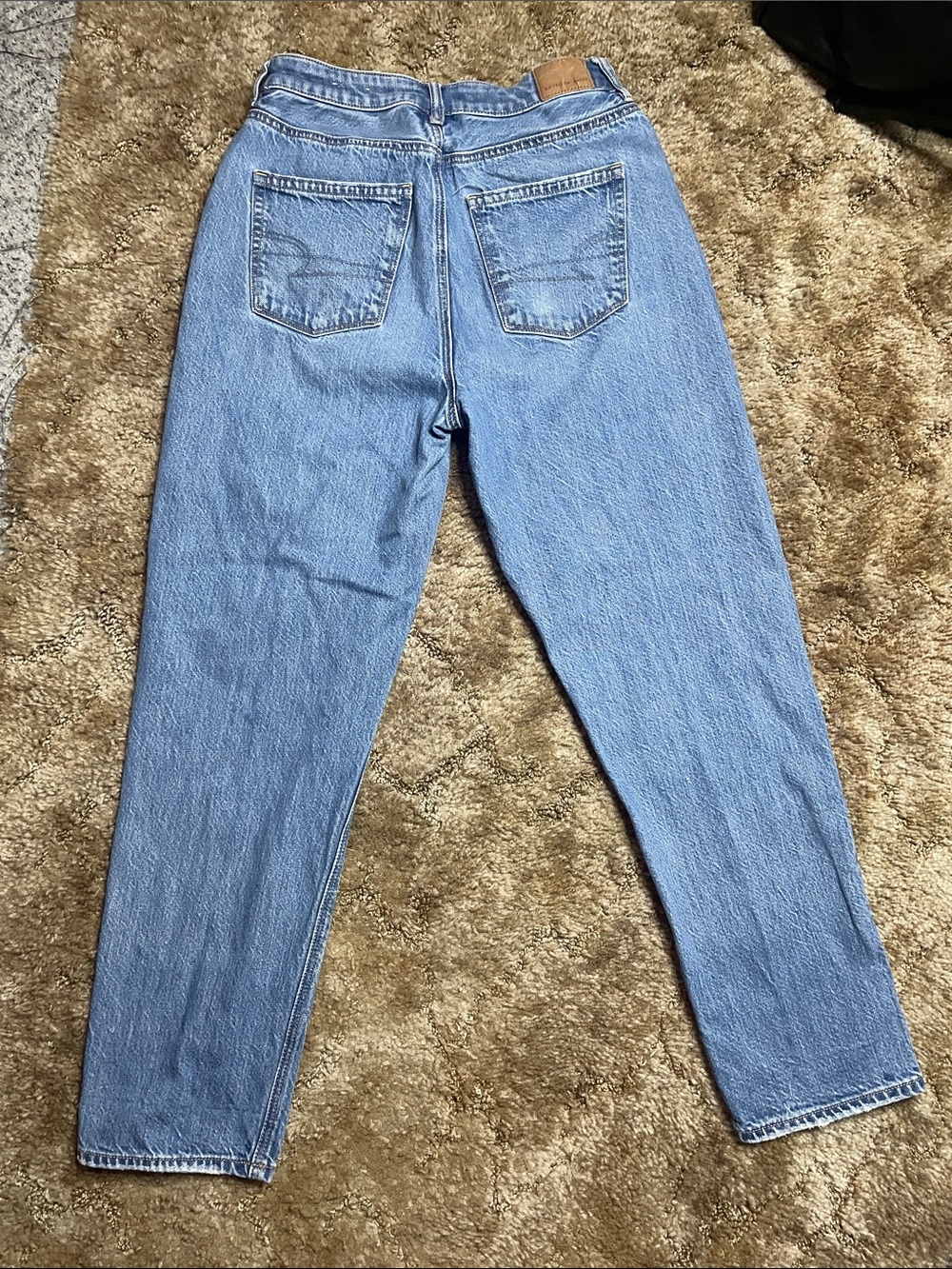 American Eagle Comfort Stretch Waistband Mom Straight Jean Size 4 Regular - Picture 4 of 6